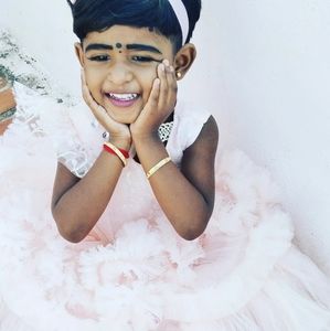 Meet your Posher, Meena